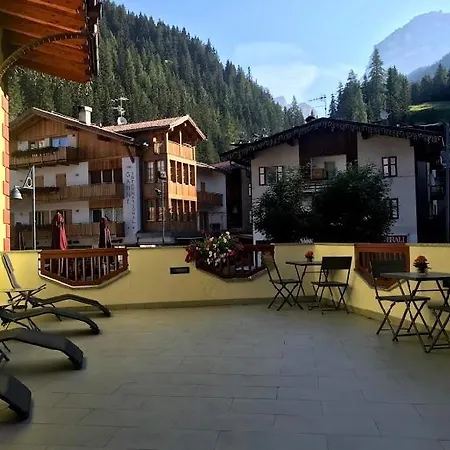 Hotel Albergo Centrale 2*