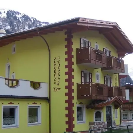Hotel Albergo Centrale Canazei