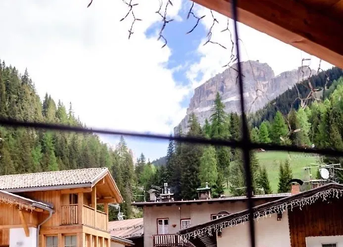 Albergo Centrale 2* Canazei