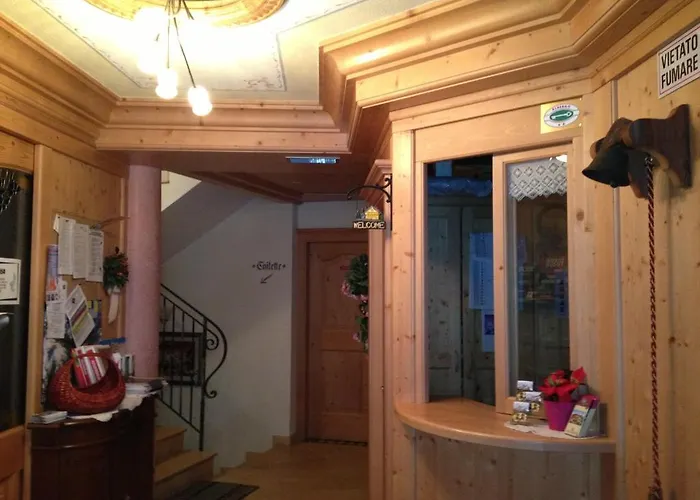 Hotel Albergo Centrale 2*